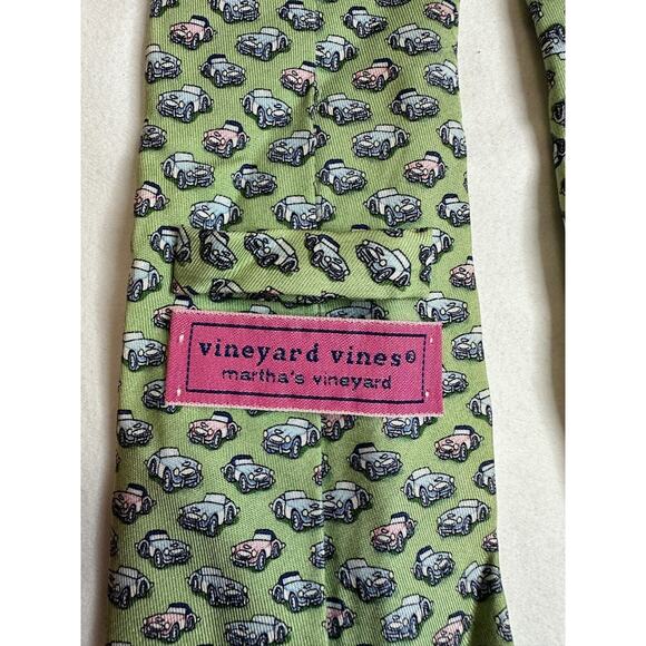 VINEYARD VINES Martha's Vineyard Men's 100% Silk Tie Green Made in USA Cars - Picture 5 of 8